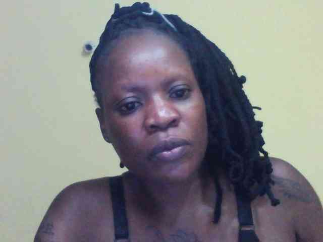 Princessmiles webcam