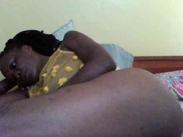 Princessmiles webcam
