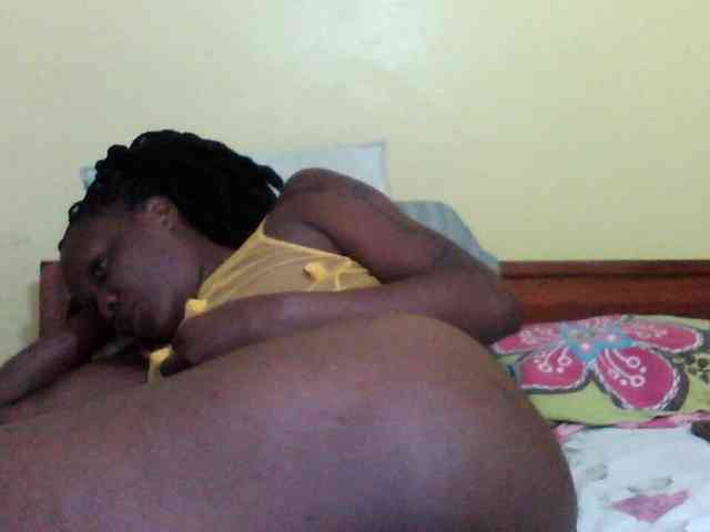Princessmiles webcam