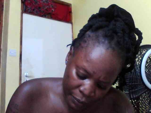 Princessmiles webcam