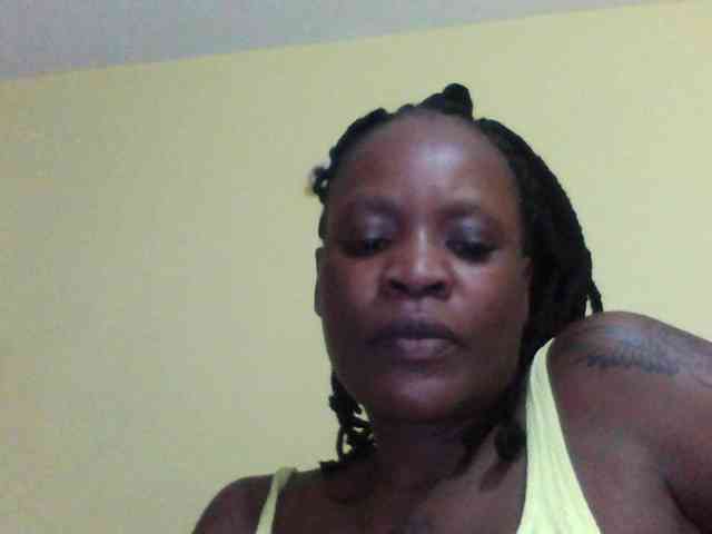 Princessmiles webcam