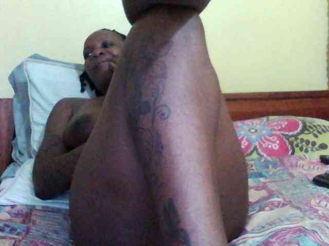 Princessmiles webcam