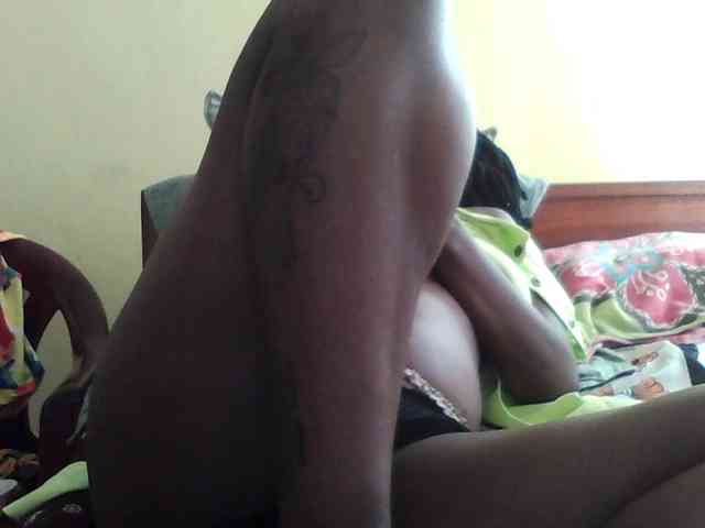 Princessmiles webcam