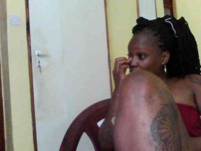 Princessmiles webcam