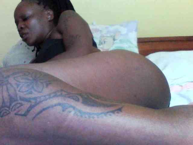 Princessmiles webcam