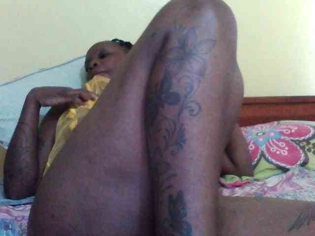 Princessmiles webcam