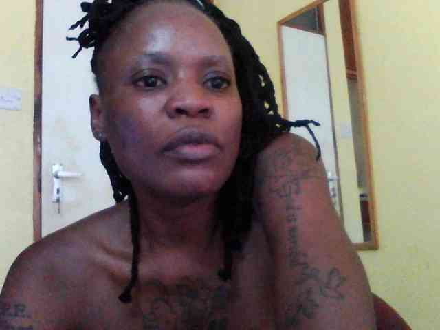 Princessmiles webcam