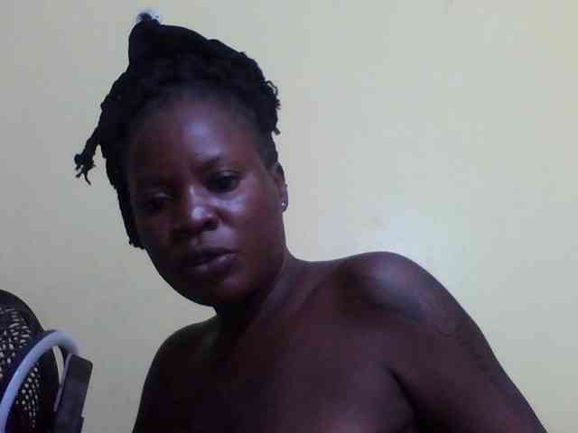 Princessmiles webcam