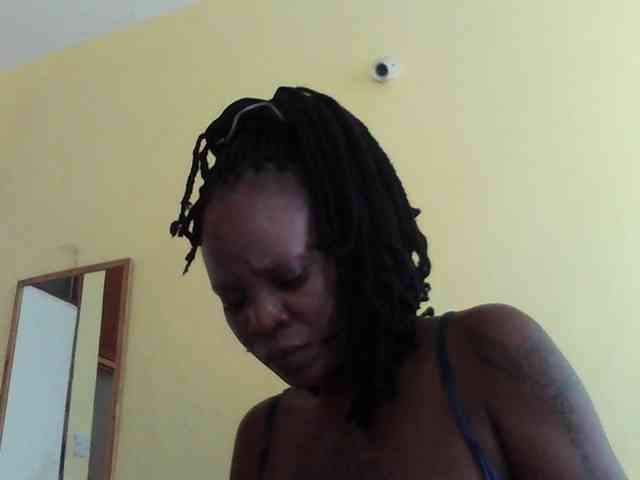 Princessmiles webcam