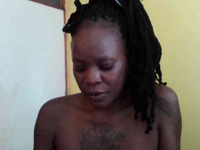 Princessmiles webcam