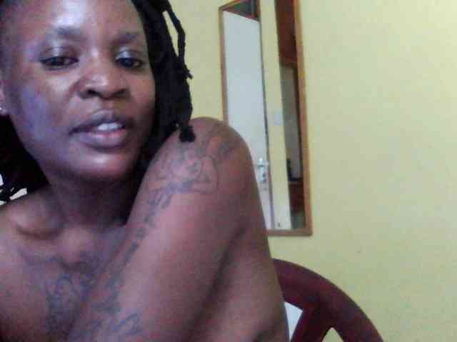 Princessmiles webcam