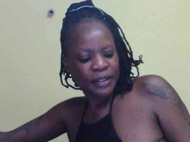 Princessmiles webcam