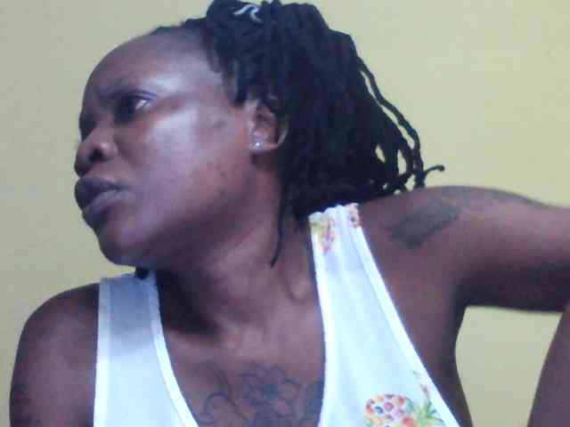 Princessmiles webcam