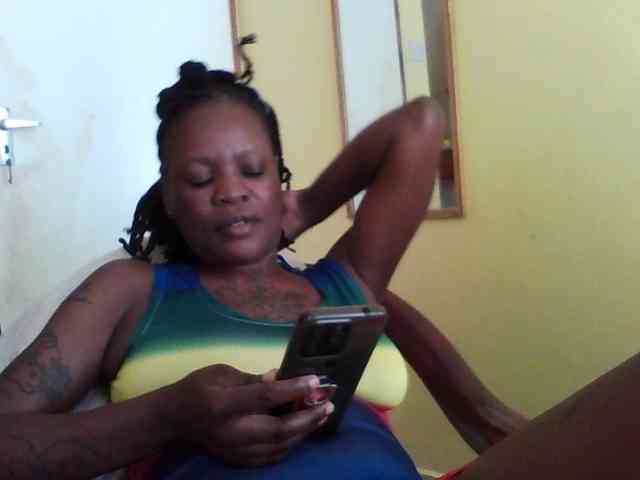 Princessmiles webcam