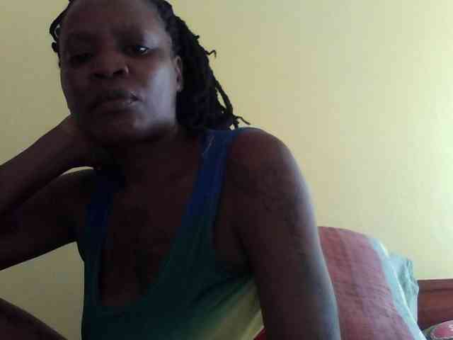 Princessmiles webcam