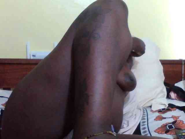 Princessmiles webcam