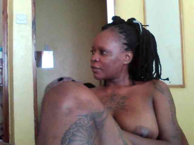 Princessmiles webcam