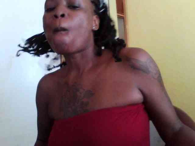 Princessmiles webcam