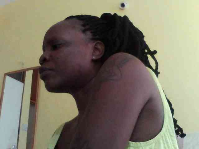 Princessmiles webcam