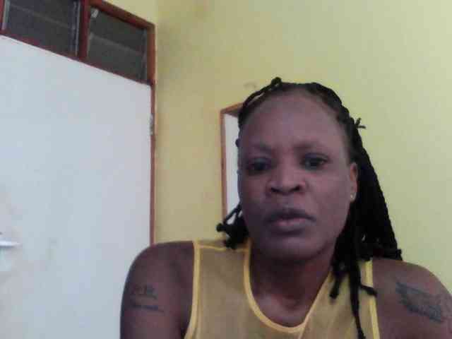 Princessmiles webcam