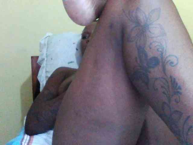 Princessmiles webcam
