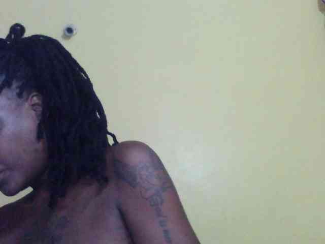Princessmiles webcam