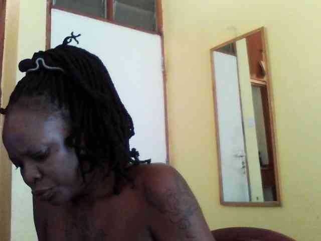 Princessmiles webcam