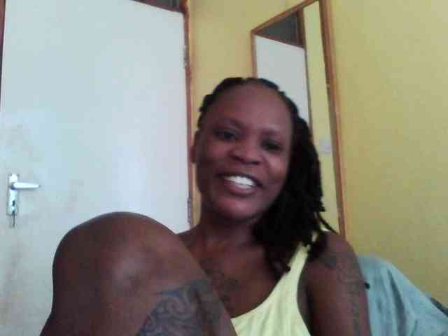 Princessmiles webcam