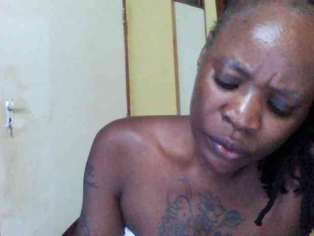 Princessmiles webcam