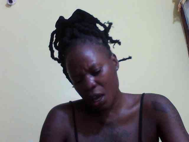 Princessmiles webcam