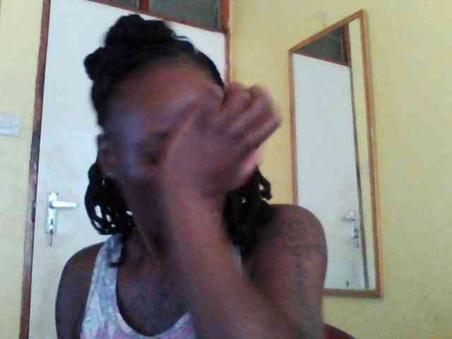 Princessmiles webcam