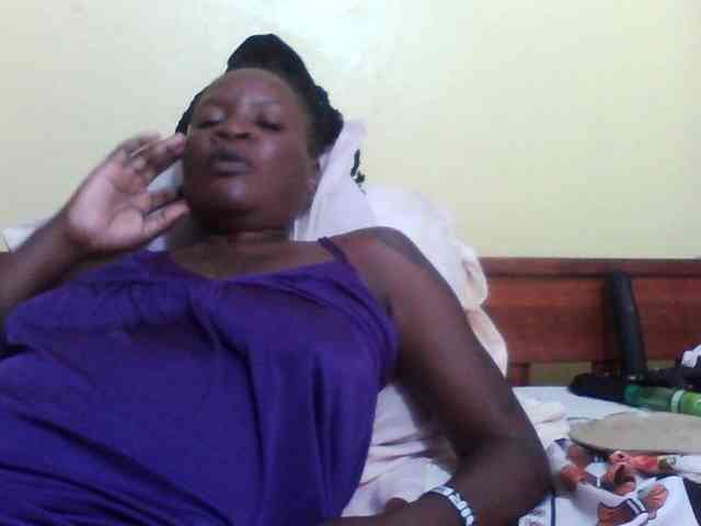 Princessmiles webcam