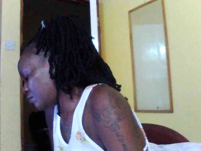 Princessmiles webcam