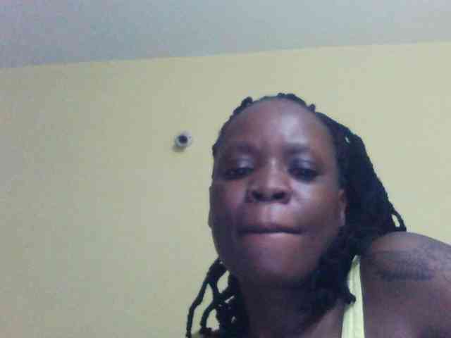 Princessmiles webcam