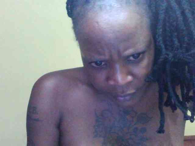 Princessmiles webcam
