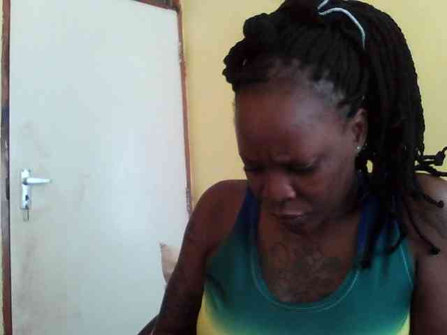 Princessmiles webcam