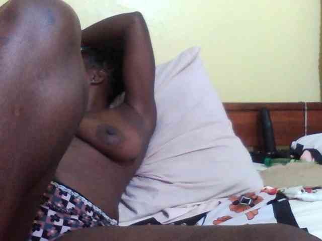 Princessmiles webcam