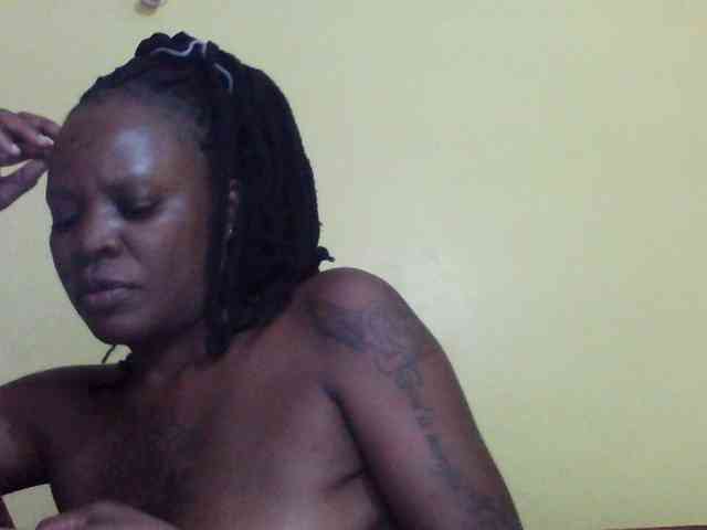 Princessmiles webcam