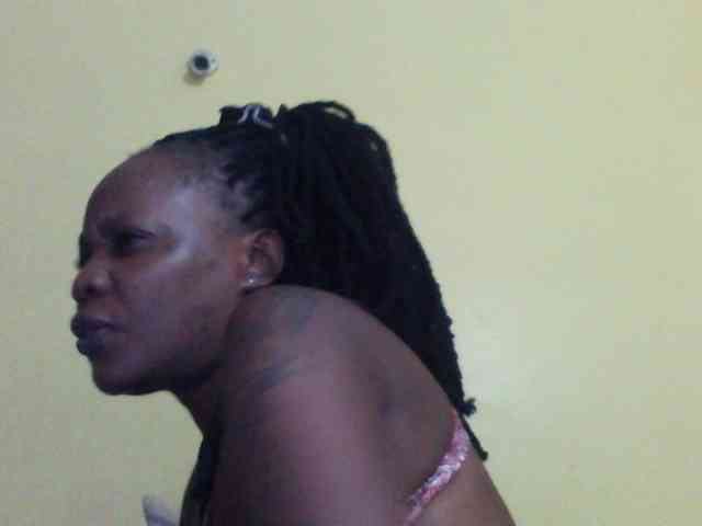 Princessmiles webcam