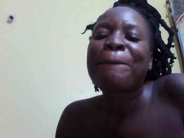 Princessmiles webcam