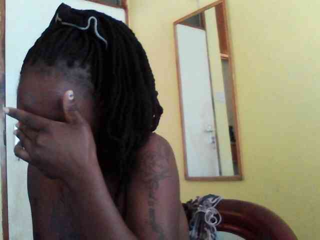Princessmiles webcam