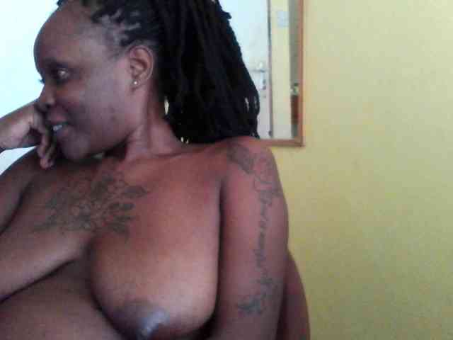 Princessmiles webcam