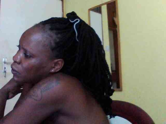Princessmiles webcam