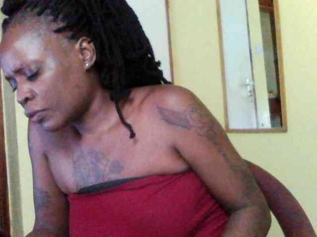 Princessmiles webcam