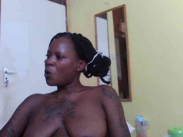 Princessmiles webcam