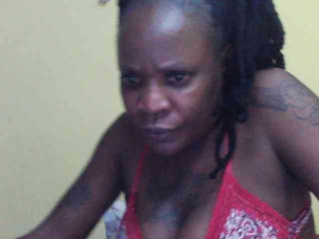 Princessmiles webcam