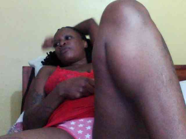Princessmiles webcam