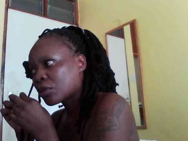 Princessmiles webcam