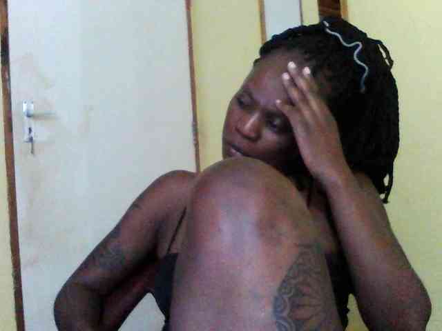 Princessmiles webcam