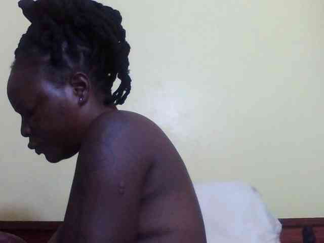 Princessmiles webcam